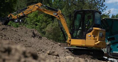 Mini Excavator Rentals in Green Bay, WI 